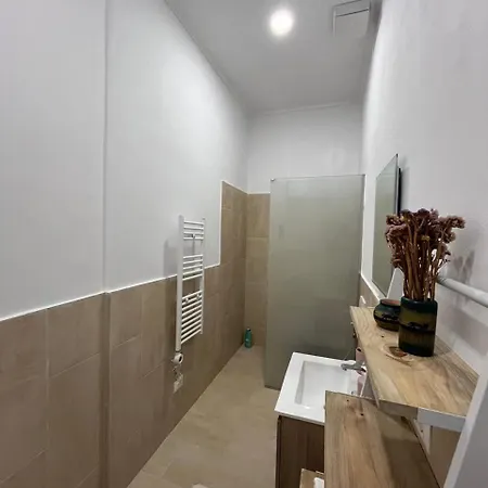 Center House شقة تيرانا