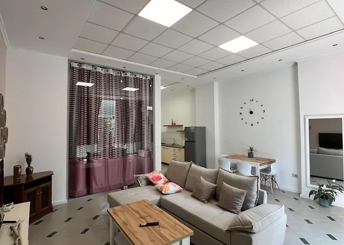 Center House Apartment Tirana